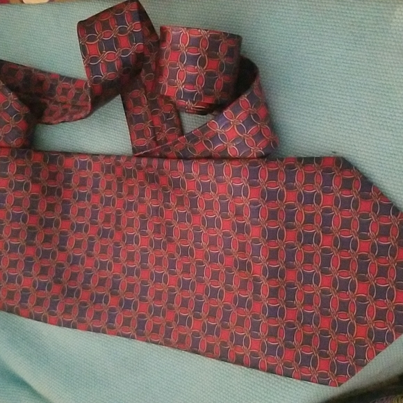 Tie Bundle - Picture 7 of 10